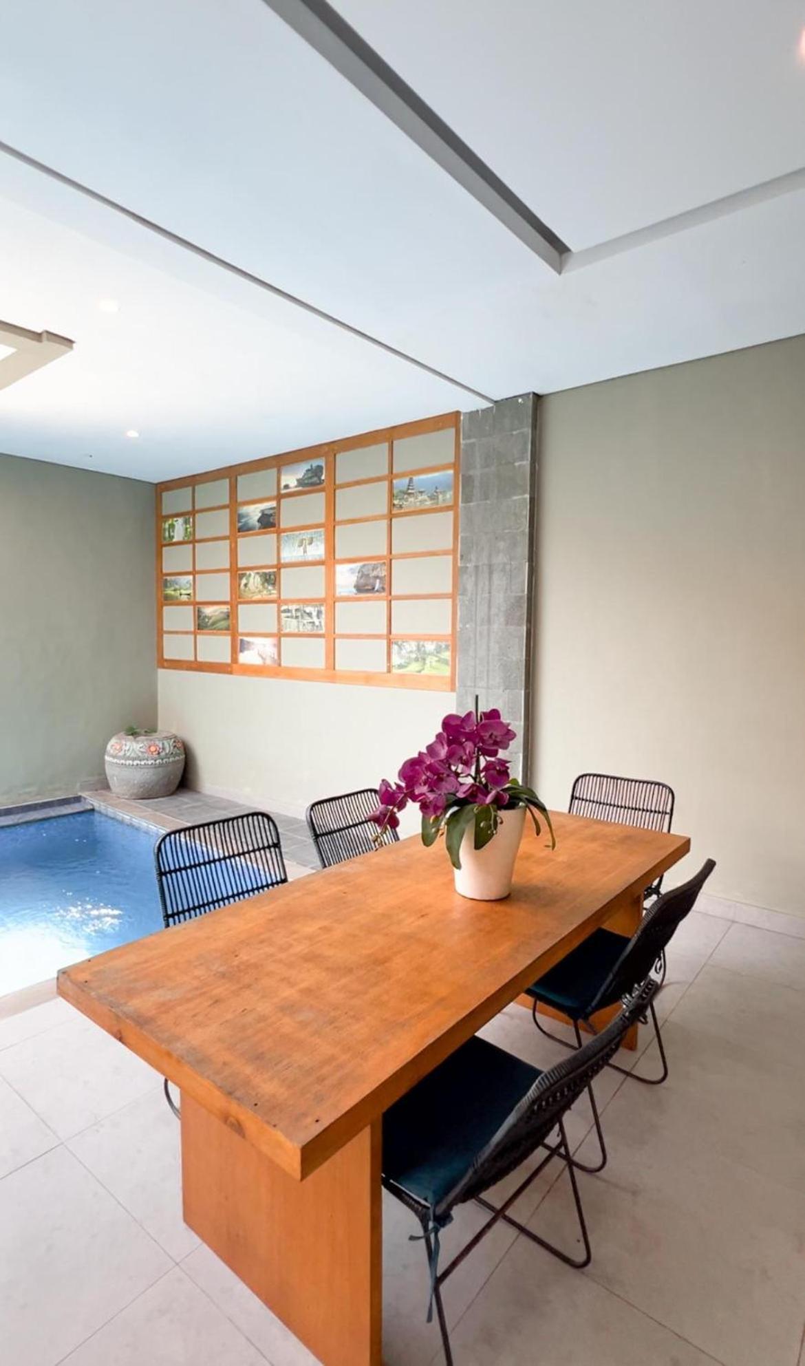 Apple Villa & Suite Seminyak Exterior foto