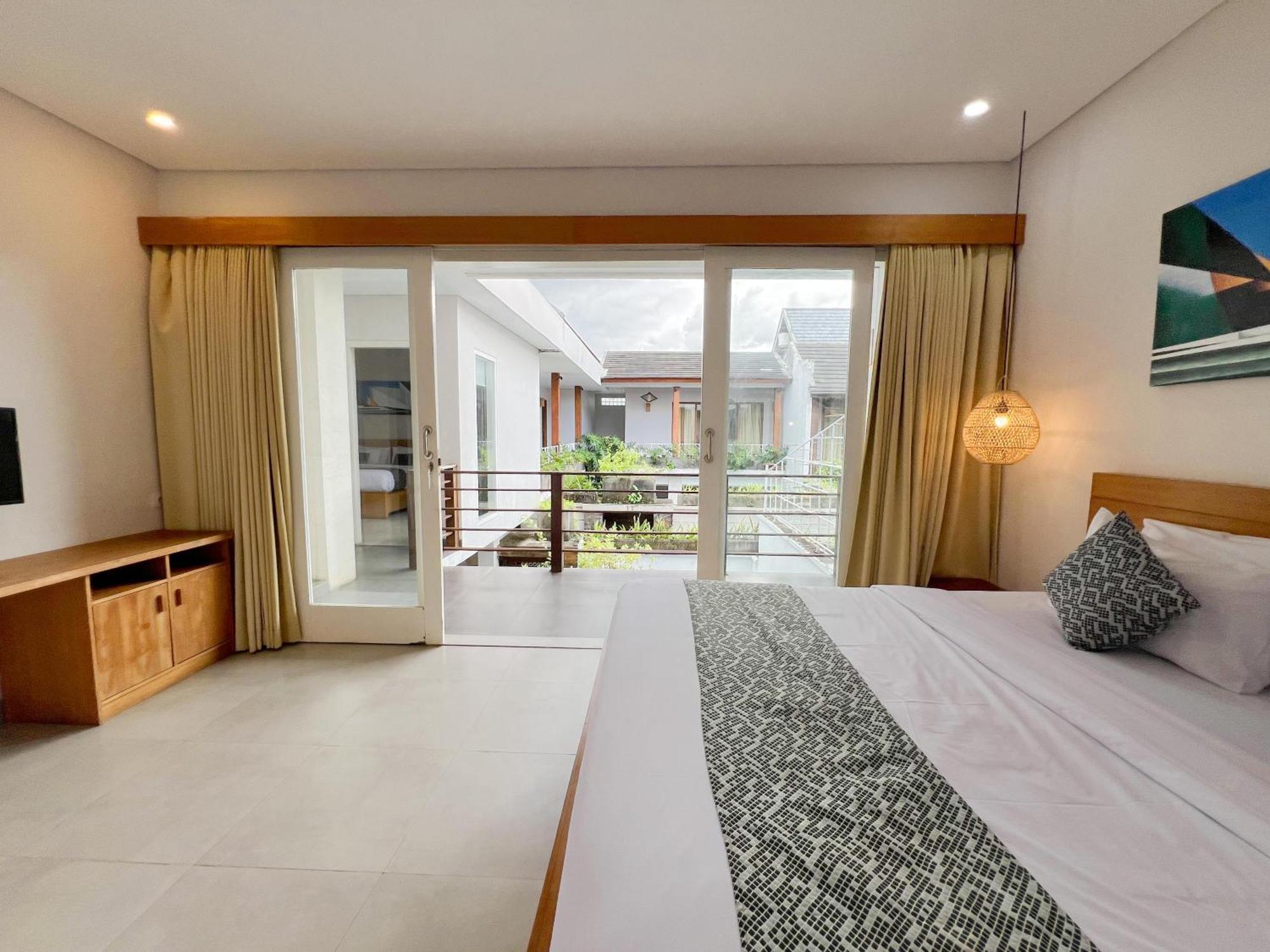 Apple Villa & Suite Seminyak Exterior foto
