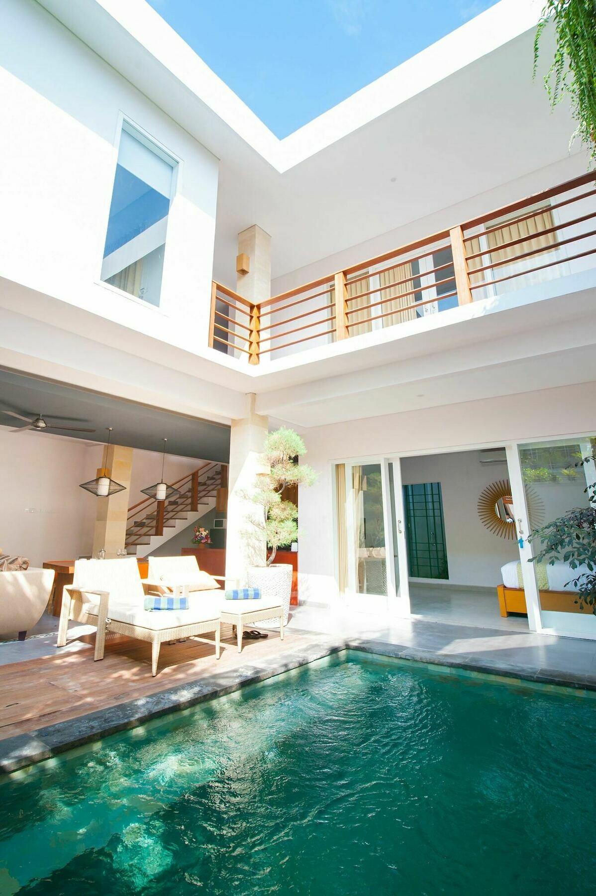Apple Villa & Suite Seminyak Exterior foto